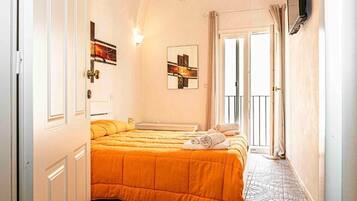 Standard Double Room | Free WiFi