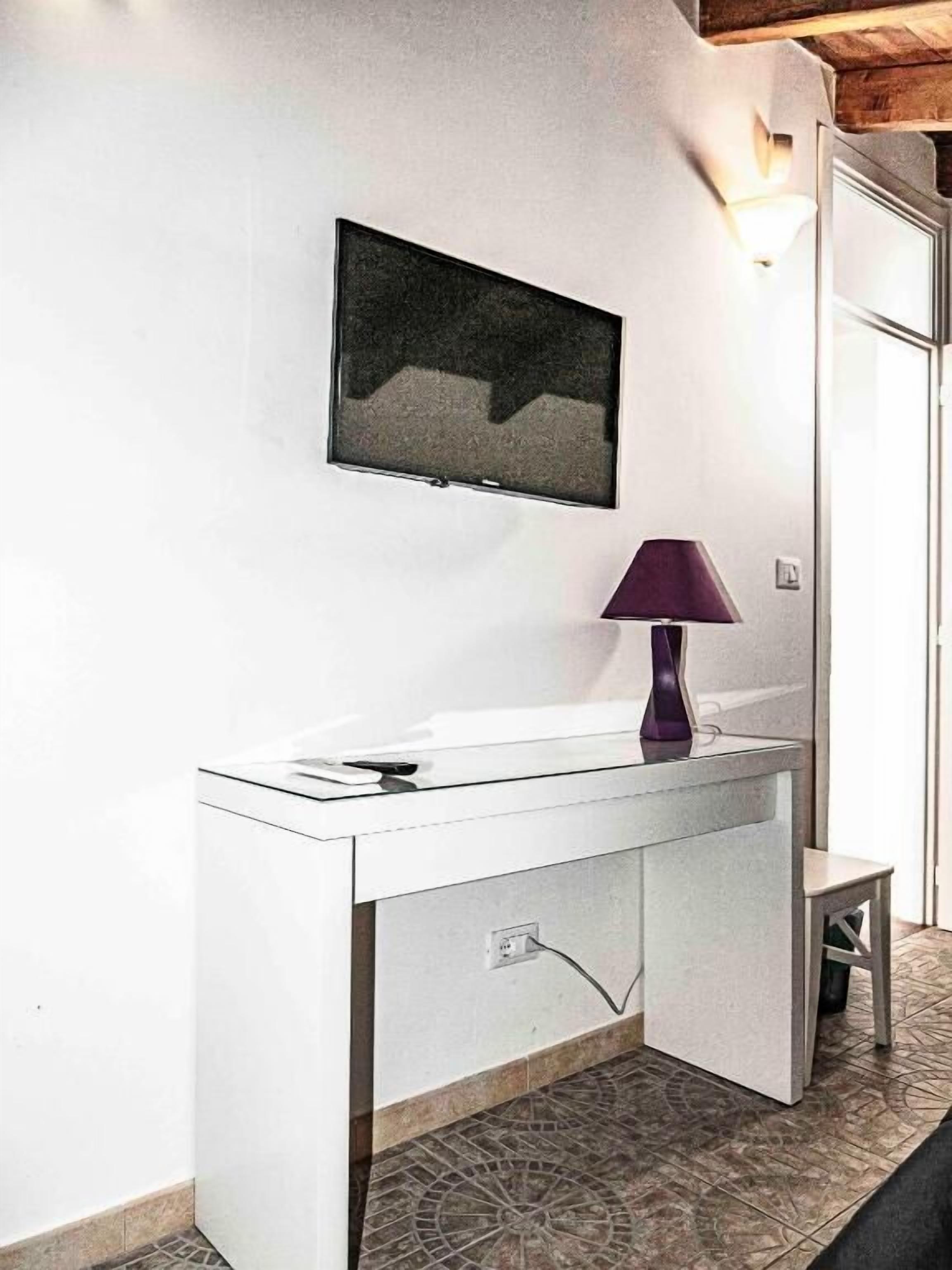 Basic Twin Room | Interior