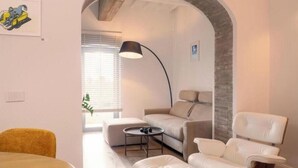 Immagine non classificata, 2 di 73, pulsante