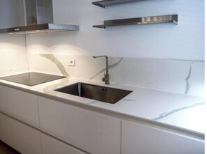 Private kitchen - Tenuta Asmara Luxury Resort: Executive Suite (Toscana)