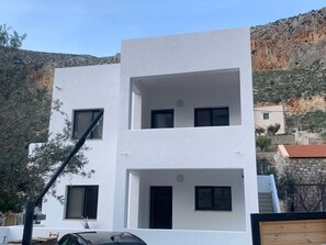 Exterior - Vrbo Property (Arginonta)