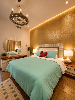 5 habitaciones, tabla de planchar con plancha y wifi gratis 