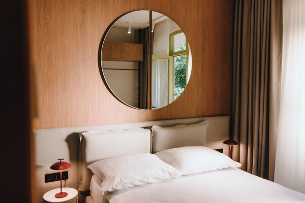 Meidan Heritage Suites - Tbilisi