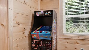Games room - Rocking N Creekside Getaway | Gatlinburg Creekside Cabin w/ Hot Tub & Arcade (Gatlinburg)