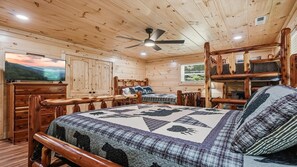Room - Rocking N Creekside Getaway | Gatlinburg Creekside Cabin w/ Hot Tub & Arcade (Gatlinburg)