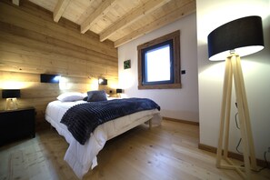 3 bedrooms, iron/ironing board, WiFi - Cozy, high-end chalet with sauna, spa, air conditioning, foosball, and a pool (Anould)