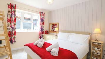 3 bedrooms, free WiFi, individually decorated, individually furnished