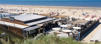Family House Fahrenheit - dunes, garden and room for six