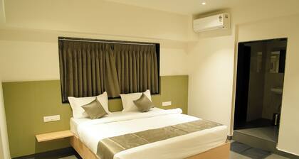 Hotel The Nature Regency