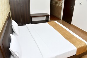 Free WiFi - Jungle Nest Retreat Resort (Haridwar)