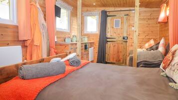 1 bedroom, free WiFi, individually decorated, individually furnished