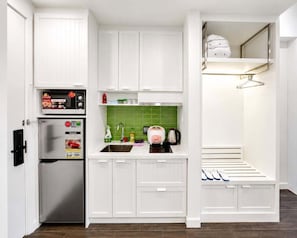 Basic Studio, Balcony | Private kitchen - The Maris Apartment Hillside Phu Quoc (Phu Quoc)