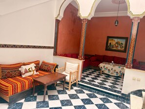 Interior - A Dream Getaway Right in the Heart of the City + Pool Access (Marrakesh)