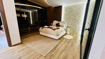 3 Schlafzimmer, Zimmersafe, Bügeleisen/Bügelbrett, WLAN