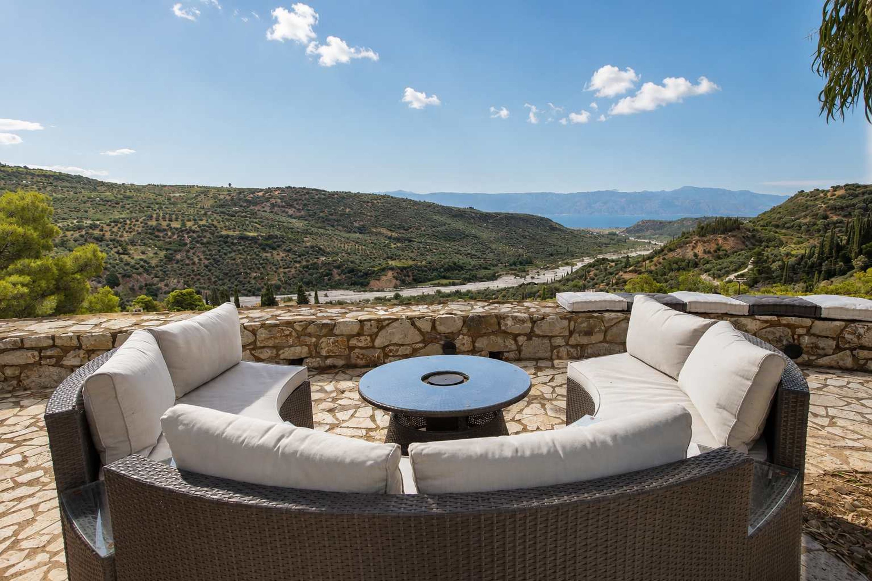 House | 4 bedrooms, Internet