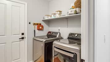 Casa (3 Bedrooms) | Parte interna