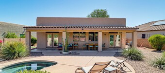 Saguaro Sanctuary: Tucson Home w/ Outdoor Oasis
