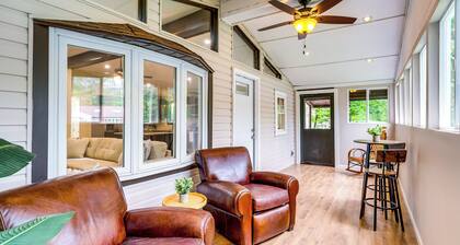 Poconos Family Retreat w/ Fire Pit & Sunroom!