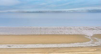 6 Mi to Kenai Beach! Cozy Ocean-view Escape