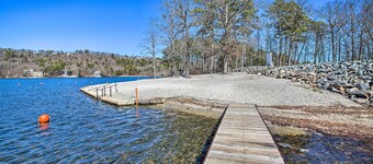 Golf & Lake Gateway: Hot Springs Village Retreat