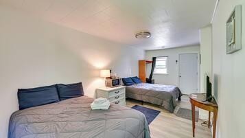 Apartment (0 Bedroom) | Interior