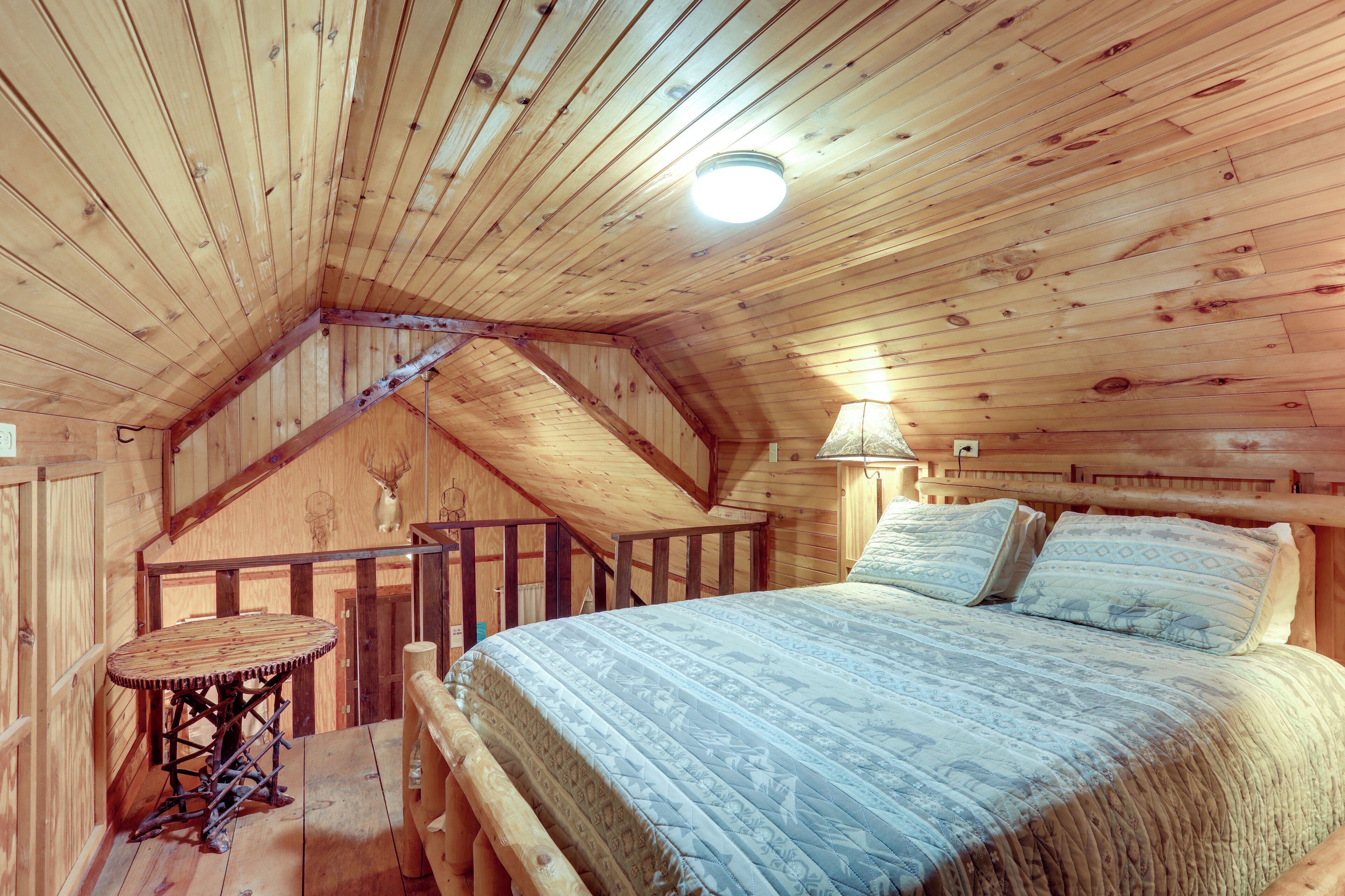 House (2 Bedrooms) | Interior