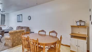 Apartment (3 Bedrooms) | Interior
