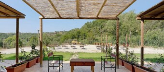 Villa Mammina with Sea View, Private Terrace and Air Conditioning
