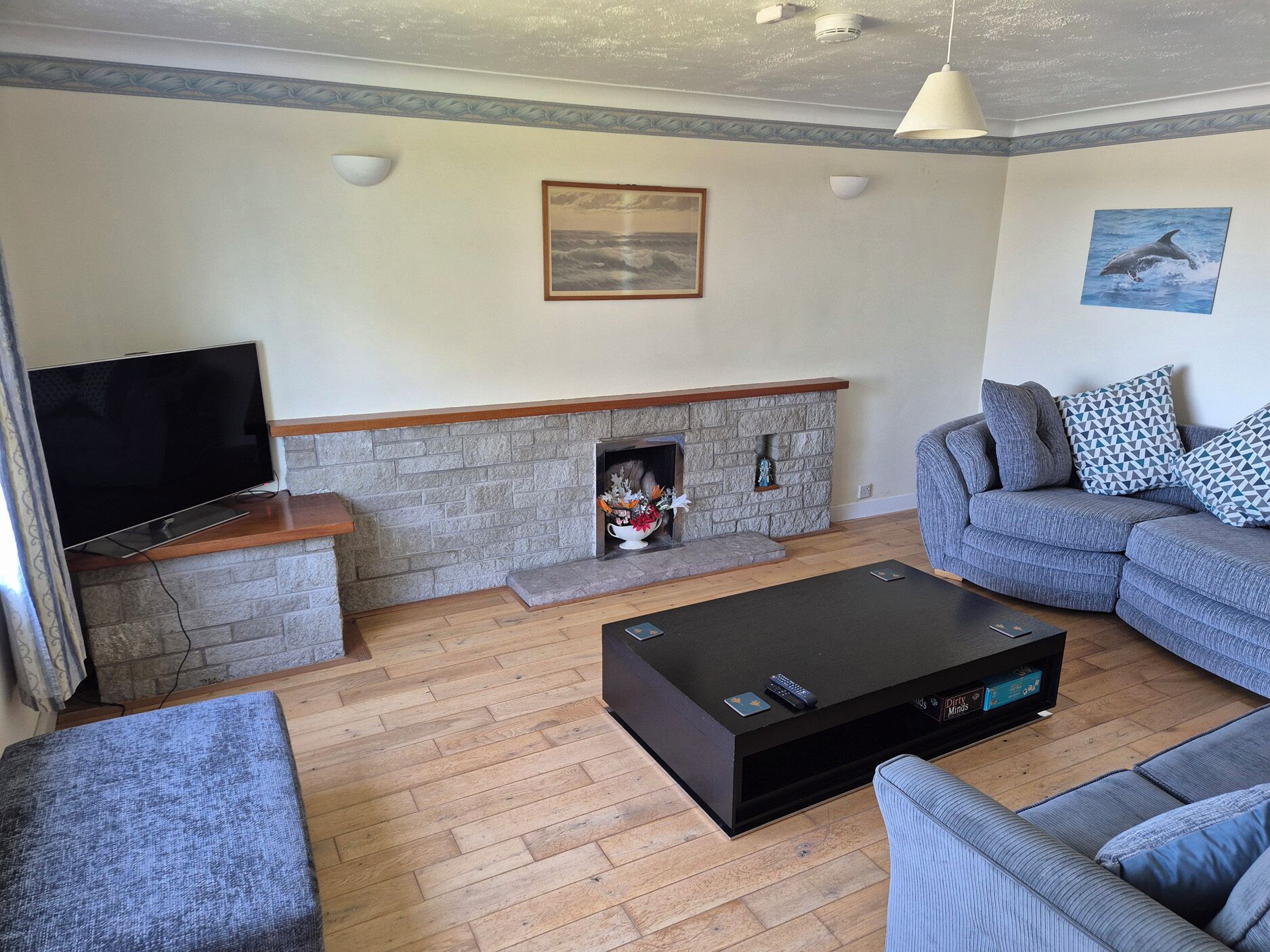 Cottage | Living area