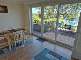 Cottage | Dining