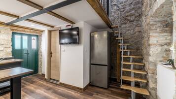 Standard Studio, Courtyard View | Interior