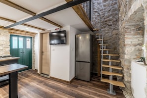 Standard Studio, Courtyard View | Bahagian dalam