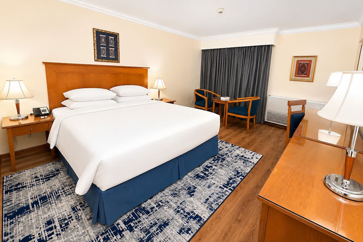 Standard Room, 1 Katil Raja (King) | Cadar kapas Mesir, peralatan tempat tidur premium, tilam berlapik 