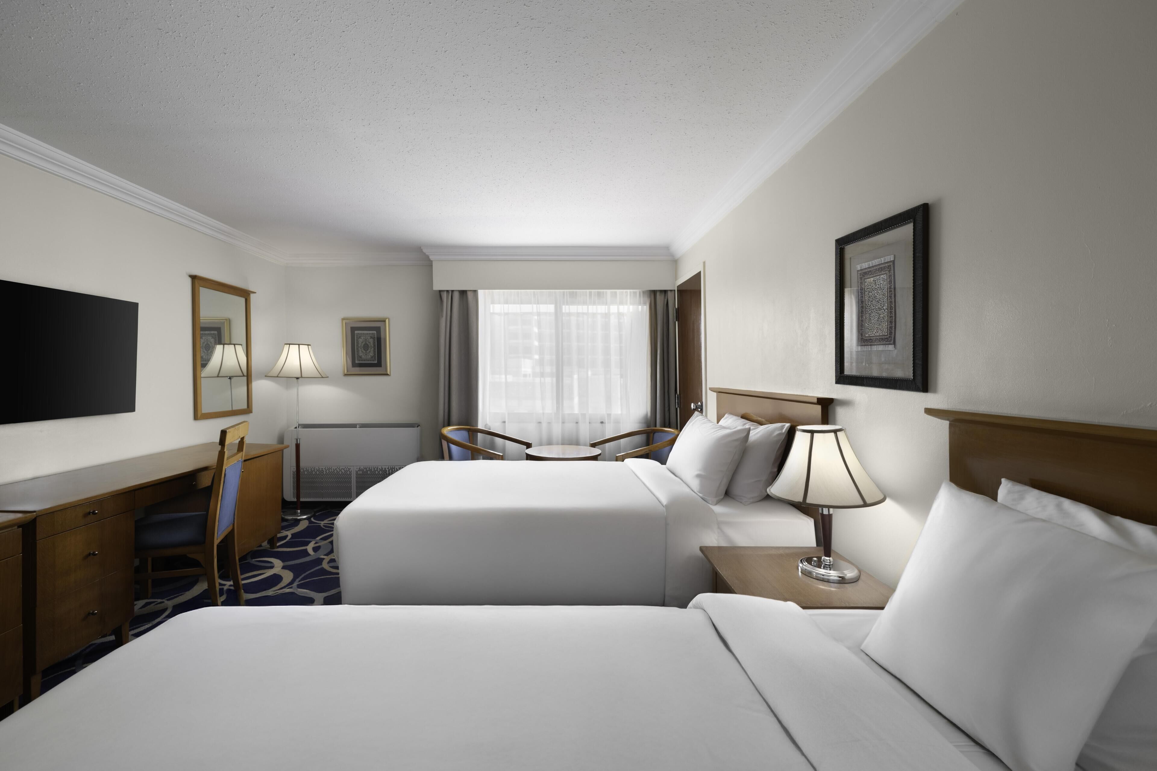 Classic Double or Twin Room | In-room safe, desk, laptop workspace, blackout curtains