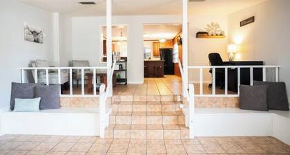 Cozy citrus retreat in Clermont FL. 3 bedroom, 2 bathroom