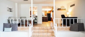 Cozy citrus retreat in Clermont FL. 3 bedroom, 2 bathroom