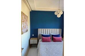 Ferros/tábuas de passar roupa, Wi-Fi, roupa de cama
