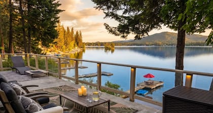 Loon Lake Cabin w/ Private Beach & Dock