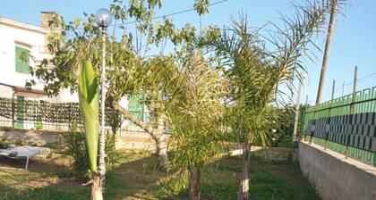 Design Villa, Eco,pool, Fruit Garden Close to sea
