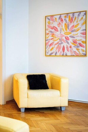 Interior - Moonlight Deluxe Suite (Prague)