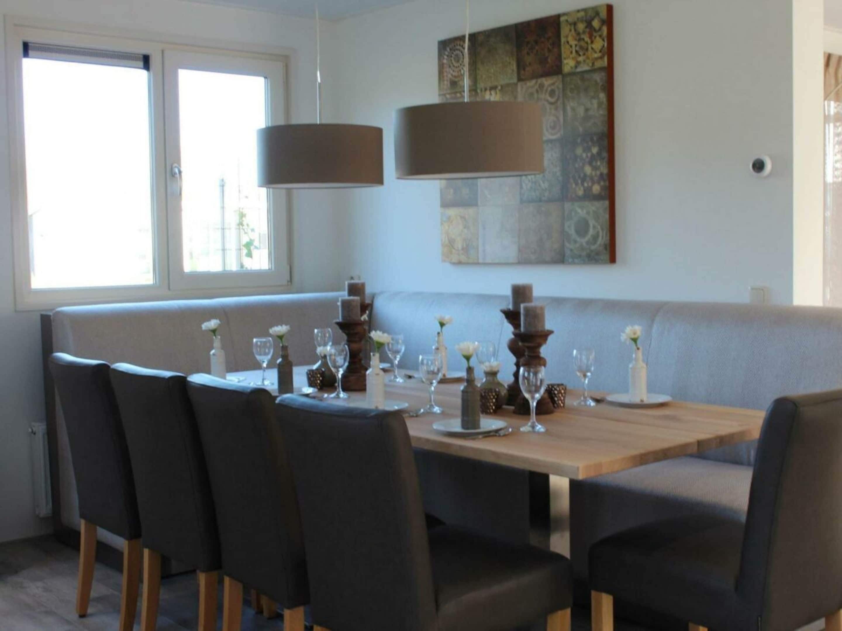 House | Dining