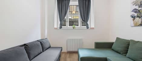 TV, fireplace, DVD player, offices