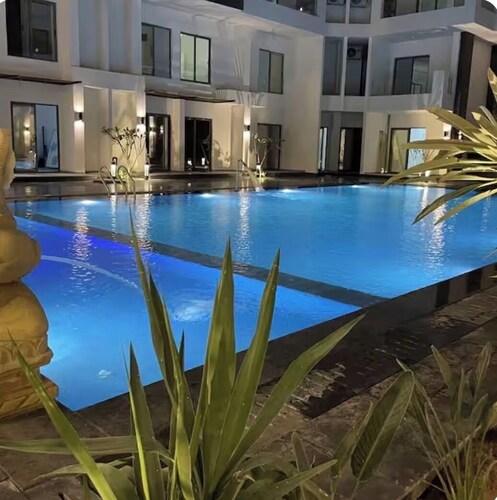 Beach & Pool Escape | Stylish Resort Studio