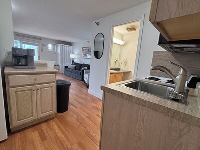 Breezy Seafarer Condo