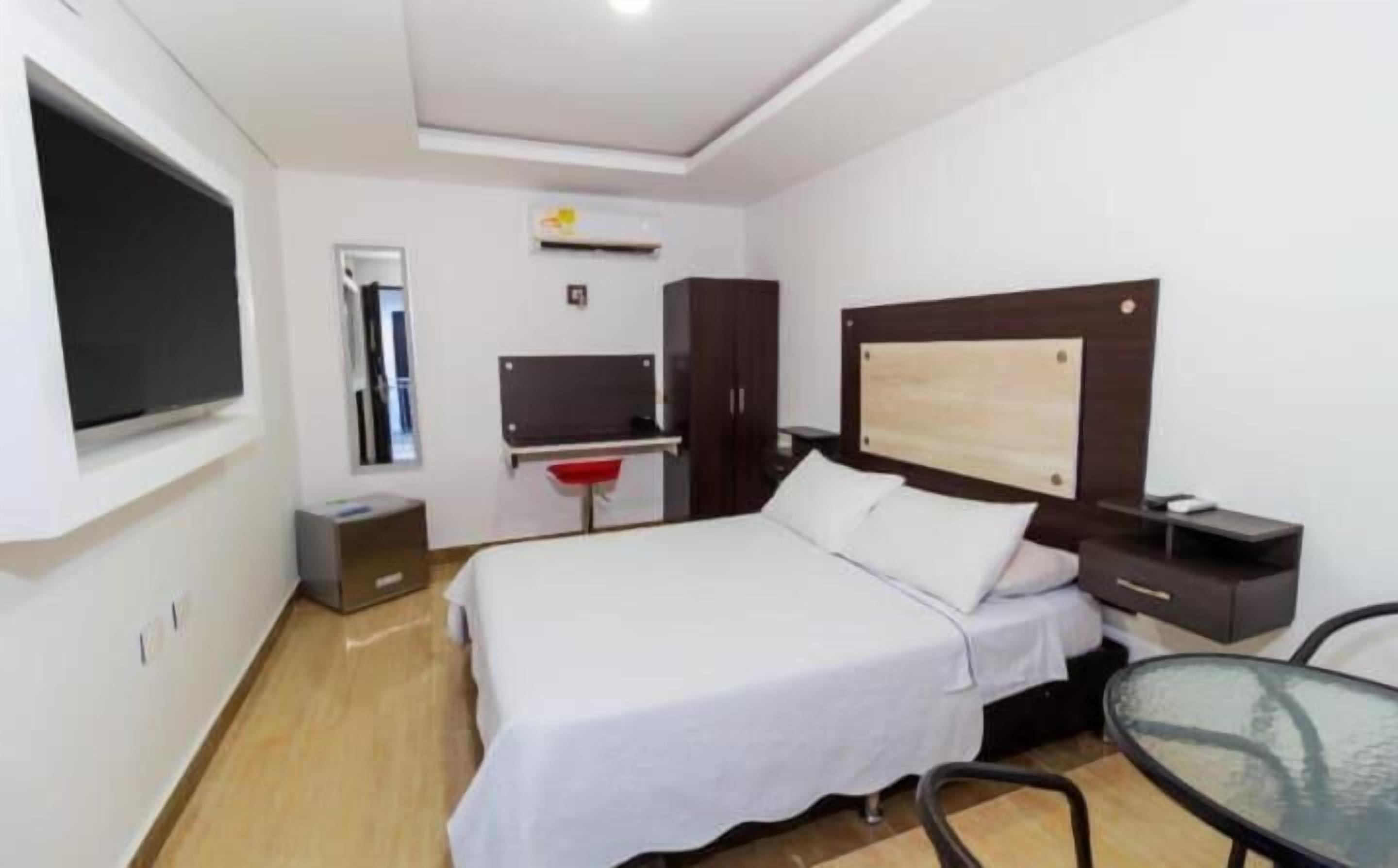 Junior Double Room, Courtyard View | Desk, laptop workspace, free WiFi, wheelchair access