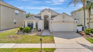 Exterior - Star Wars Arcade & Heated Pool | 4BR near Disney (Davenport)