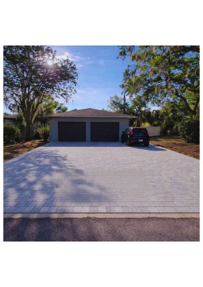 Property grounds - Hollingsworth Studio 1 in Lakeland (Lakeland)