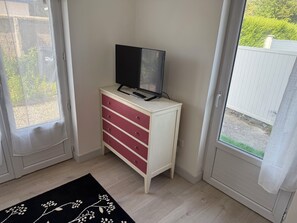 Interior - Charming Rental: L'evasion (Langrune-sur-Mer)