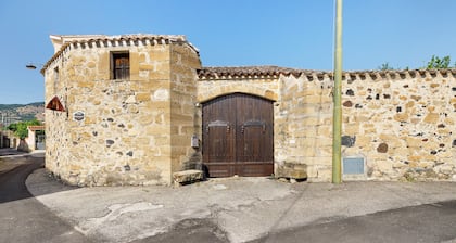 Casa Musa Valdes: entire house-museum in the heart of Marmilla