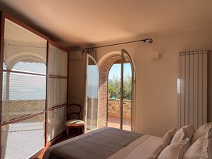 Room - Vrbo Property (Taormina)